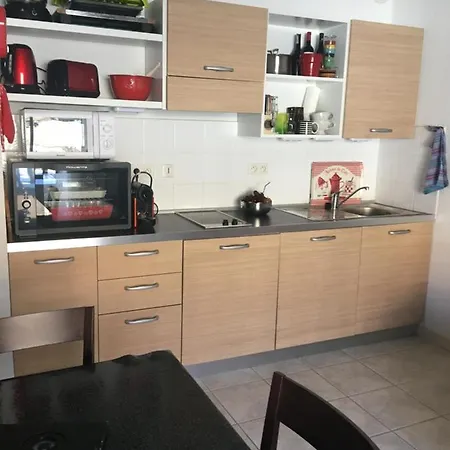 102 Les Sandia Apartment *